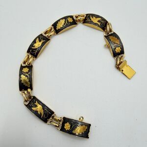 Vintage Damascene gold tone link bracelet!